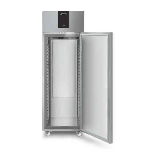 Smeg SPRF7PDXR - ouvert de face sans les grilles