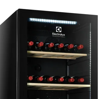 Electrolux Cave à vin Porte vitrée 170 bouteilles 9EXT720010