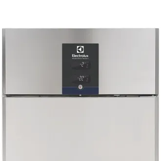 Electrolux Armoire bi-température 670L 2x1/2 portes 9VTX725361