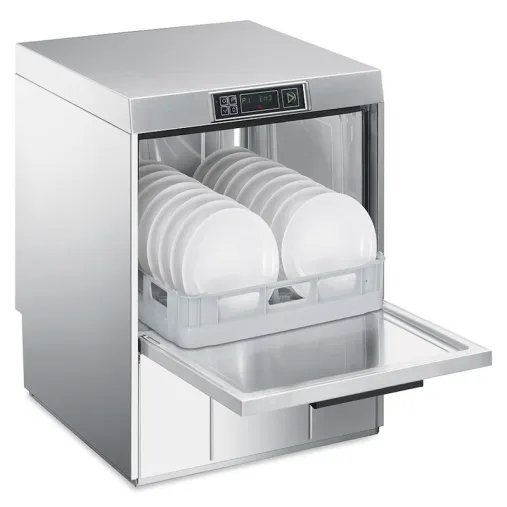 Smeg UD510D avec assiettes